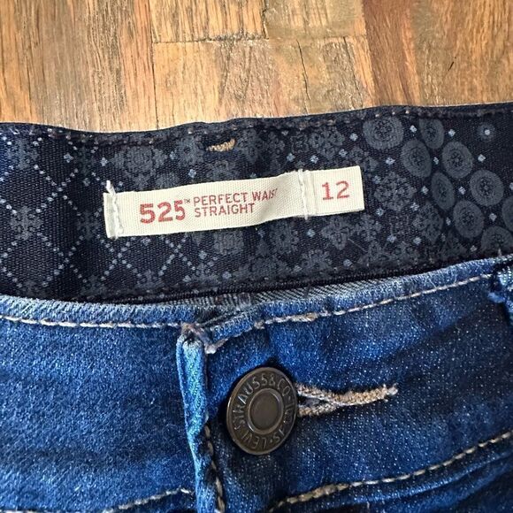 Levi 525’s Winnie the Pooh themed up-cycled. Upcycle, recycled - Picture 9 of 12